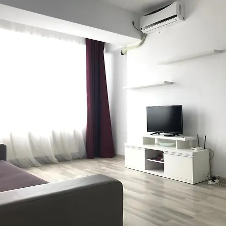 Wavessummerland Mamaia