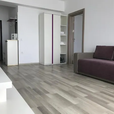 Wavessummerland Apartmán